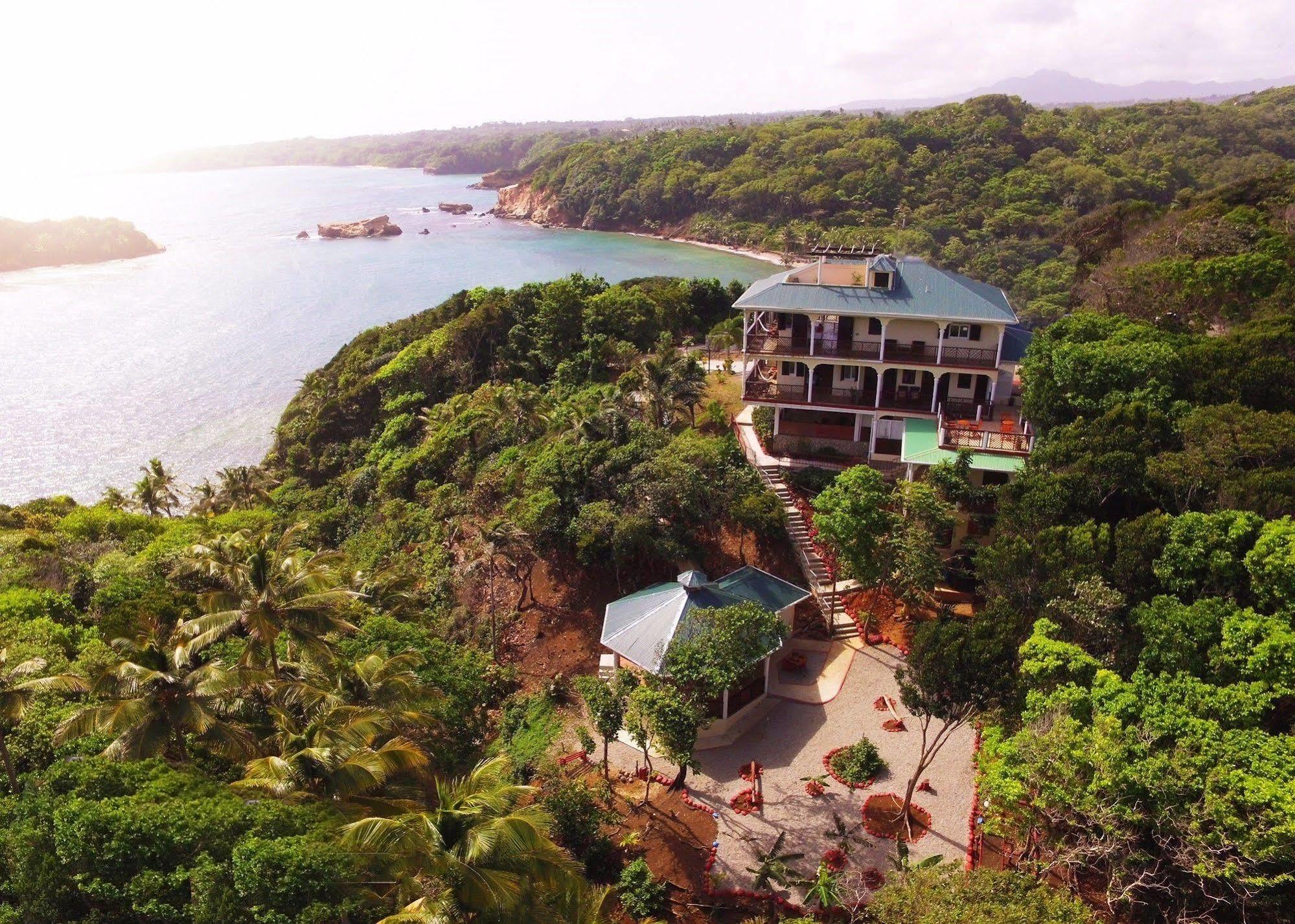 Calibishie Cove Hotel Bagian luar foto
